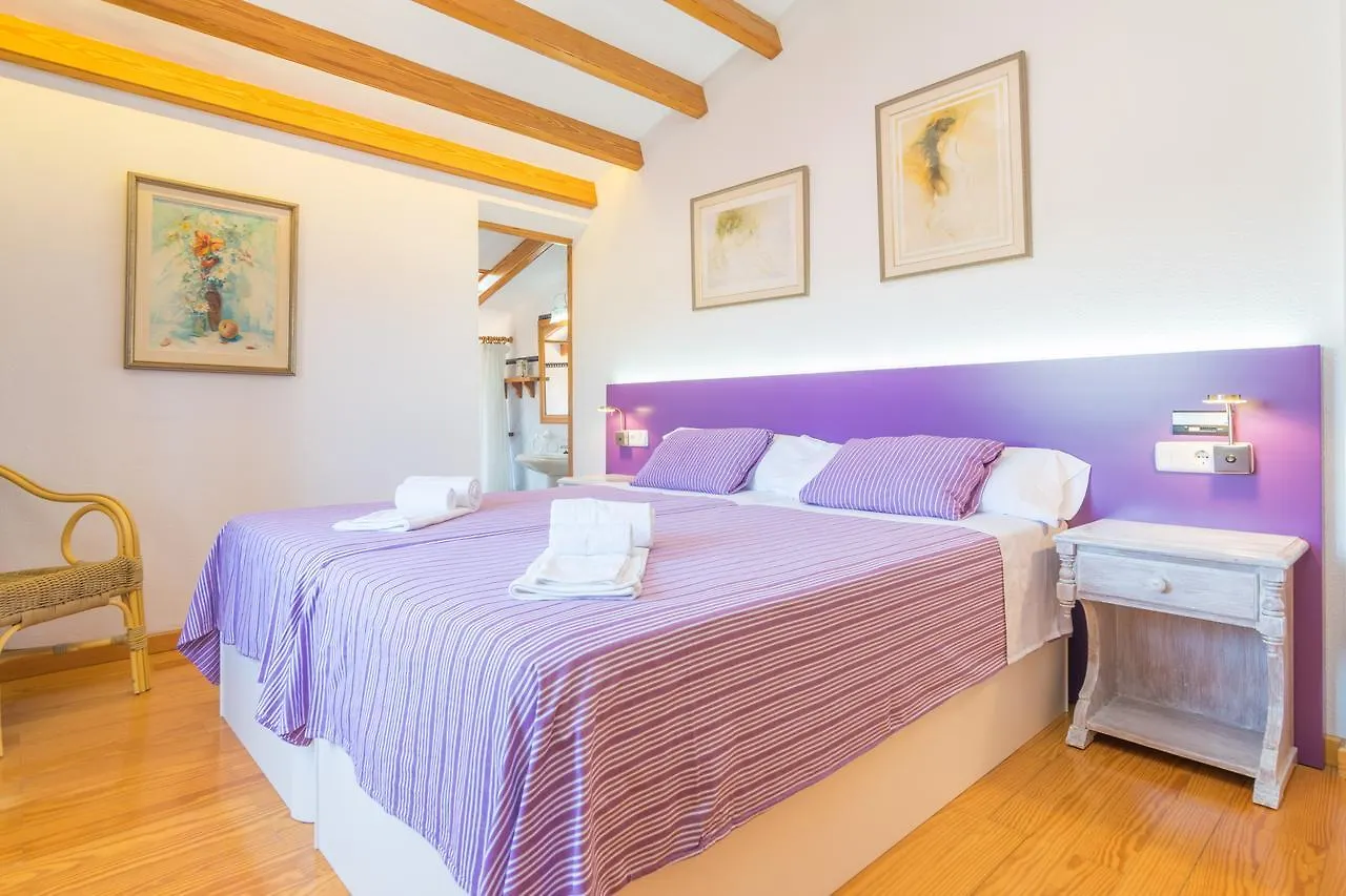 Villa Marjals Muro 0*,